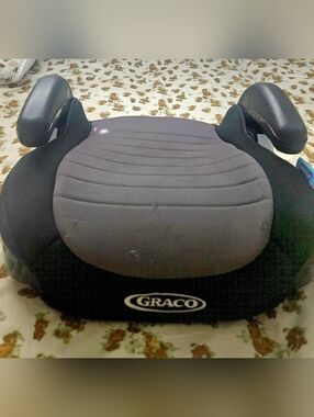 Graco Gray Booster Car Seat Cushion with Armrests